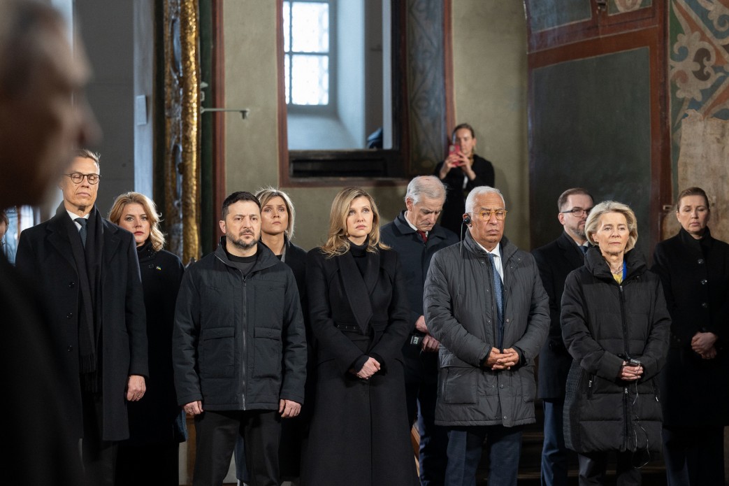 Президент України Володимир Зеленський, перша леді України Олена Зеленська та учасники заходу