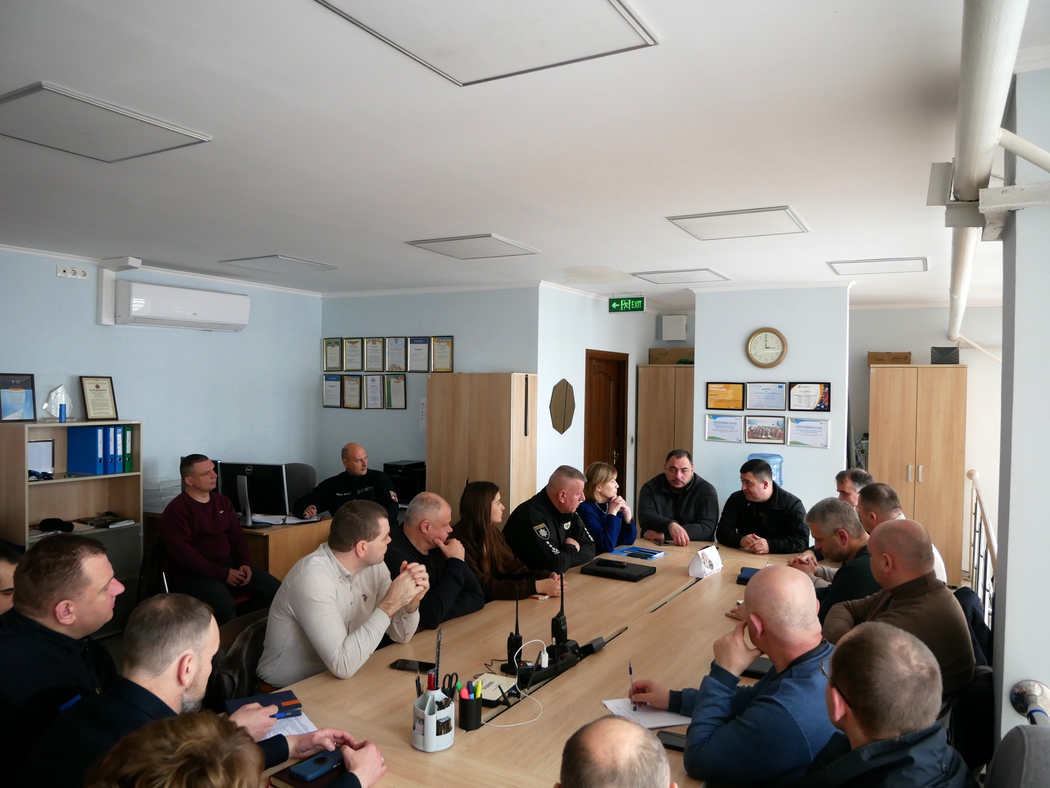 заступник начальника ОВА (CDTO) Андрій Кавунець та учасники наради