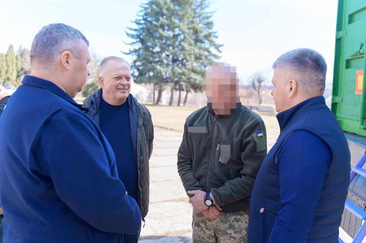 Заступник Начальника ОВА Сергій Здітовецький та учасники зустріч