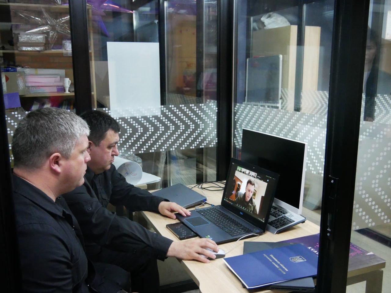 заступники начальника обласної військової адміністрації Олександр Піщик та Андрій Кавунець 