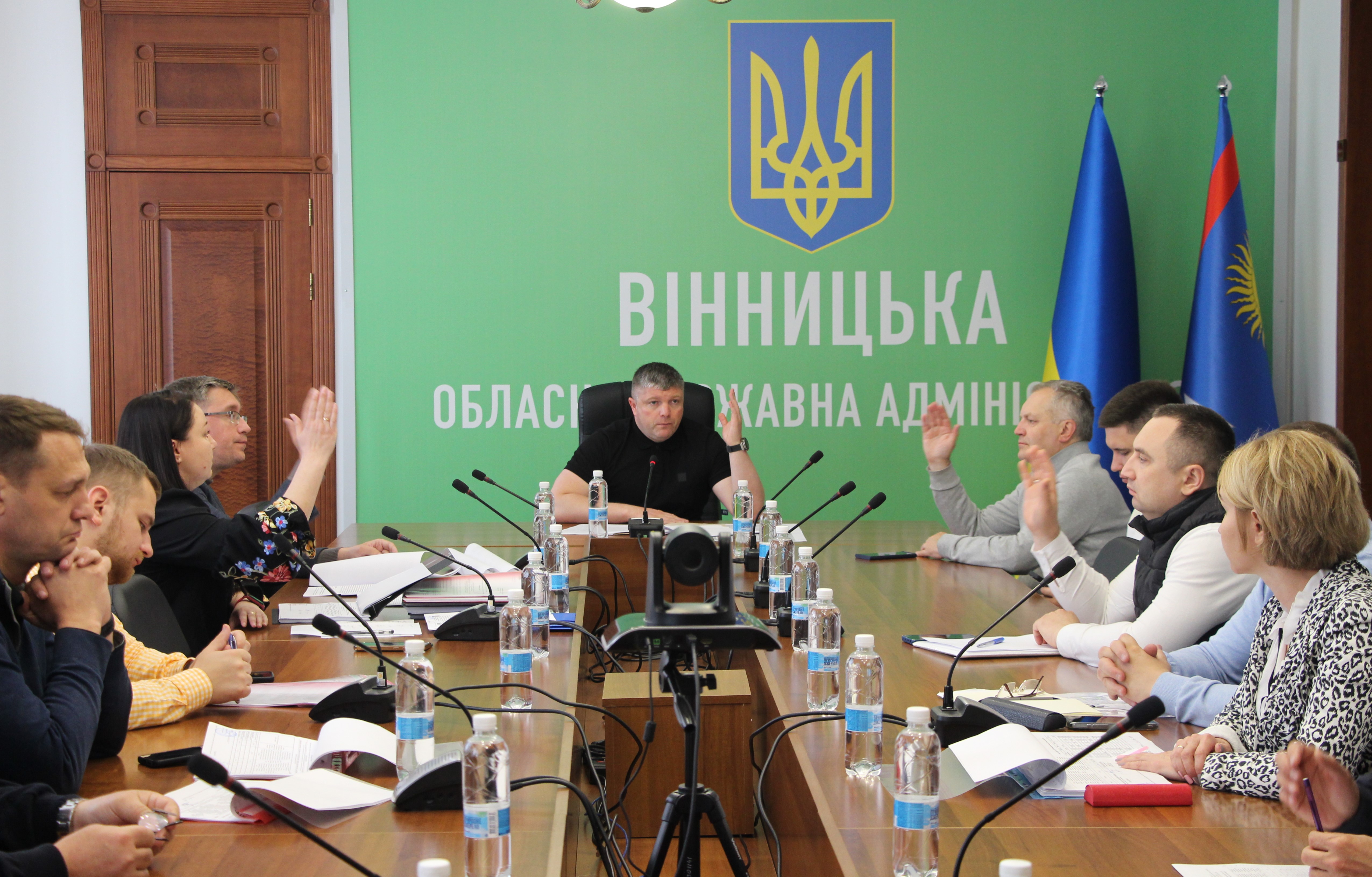 Заступник Начальника ОВА Олександр Піщик та учасники засідання