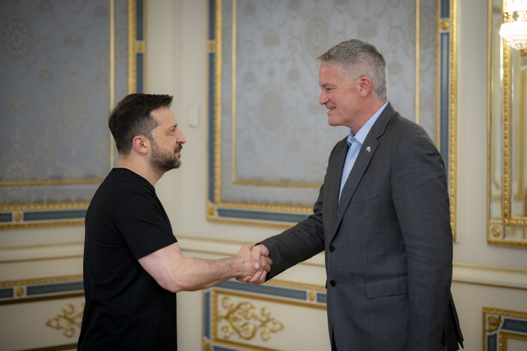 Президент України Володимир Зеленський із генеральним секретарем Організації економічного співробітництва та розвитку (ОЕСР) Матіасом Корманом