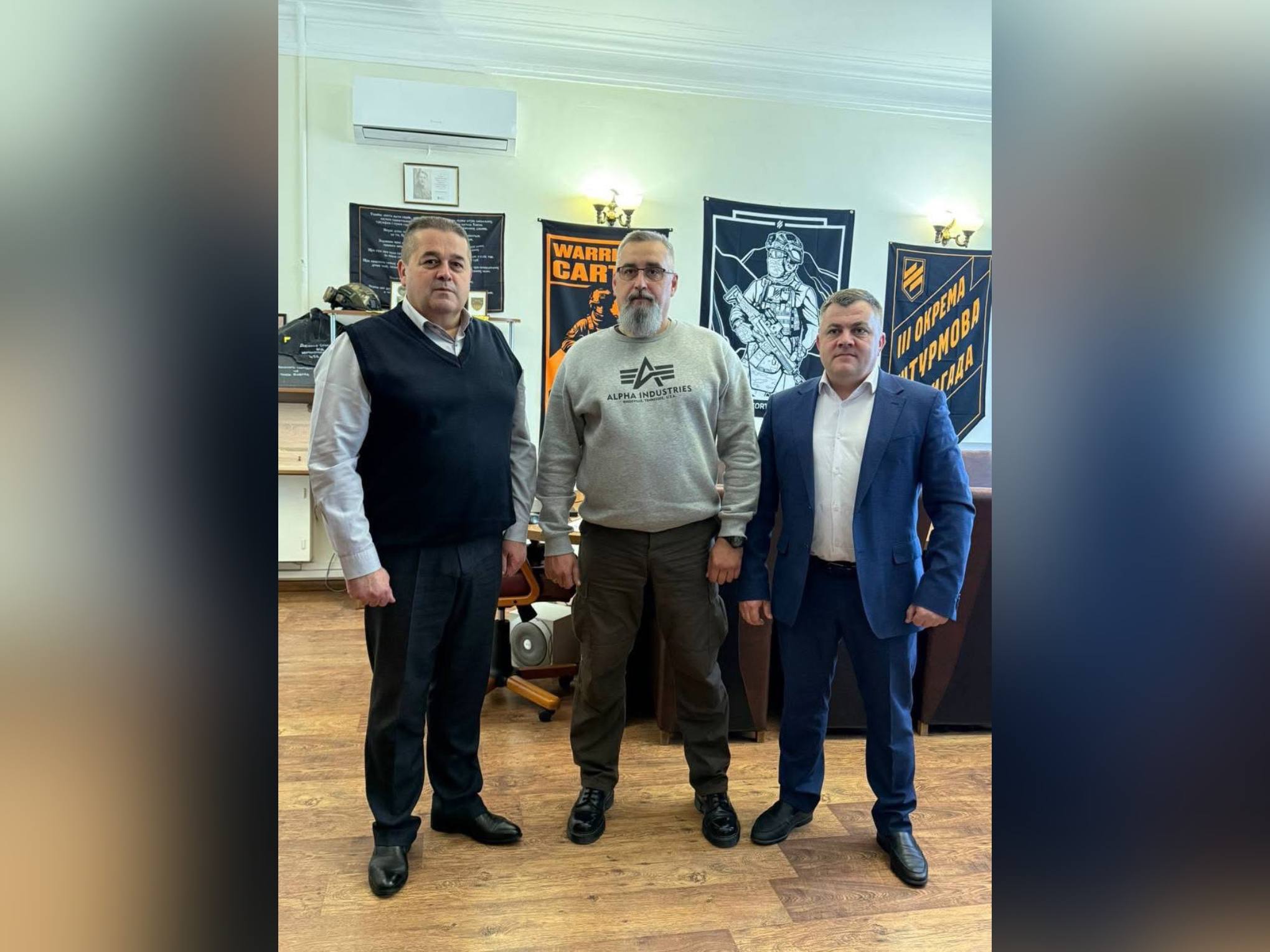 заступник начальника ОВА Денис Столяренко та учасники зустрічі