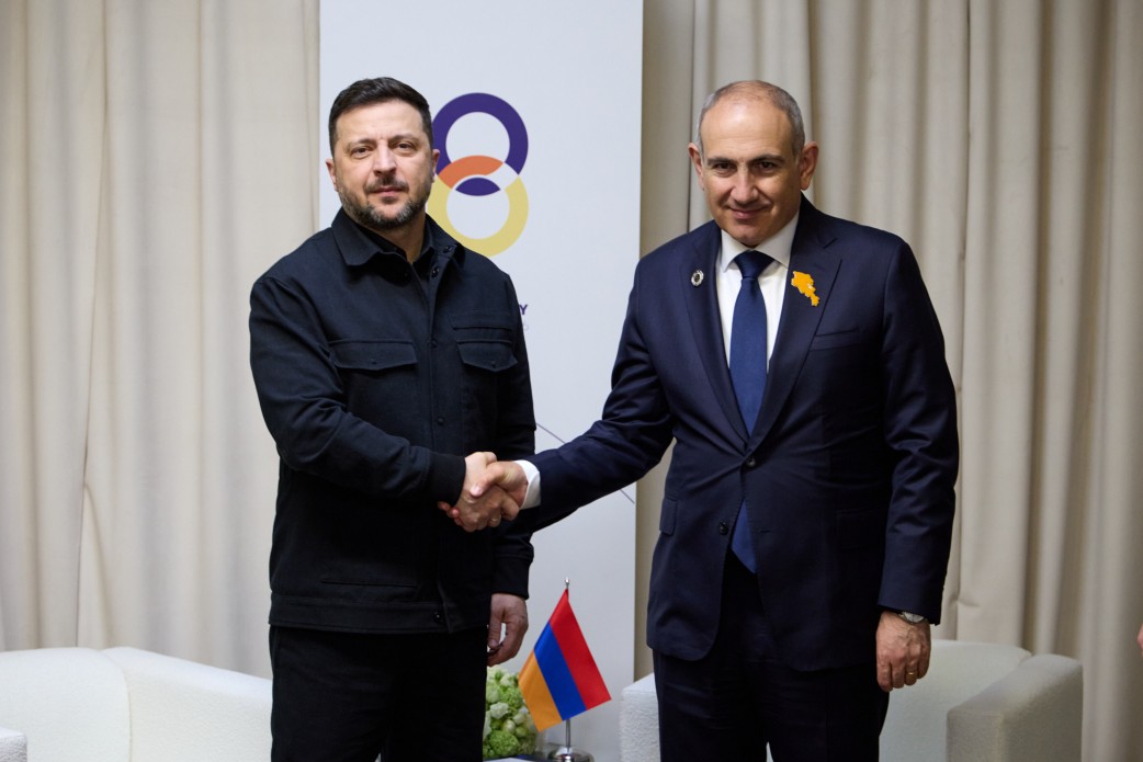 Президент України Володимир Зеленський із Прем’єр-міністром Вірменії Ніколом Пашиняном