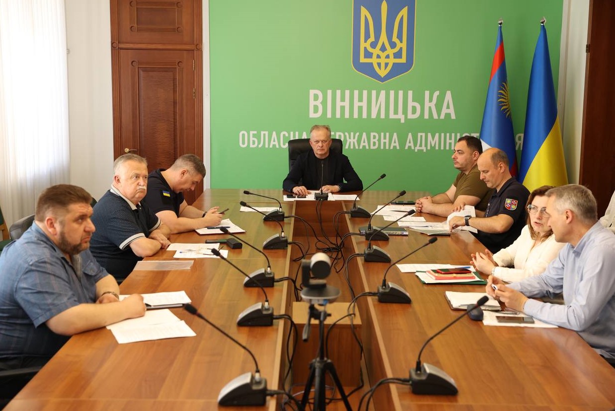 учасники засідання