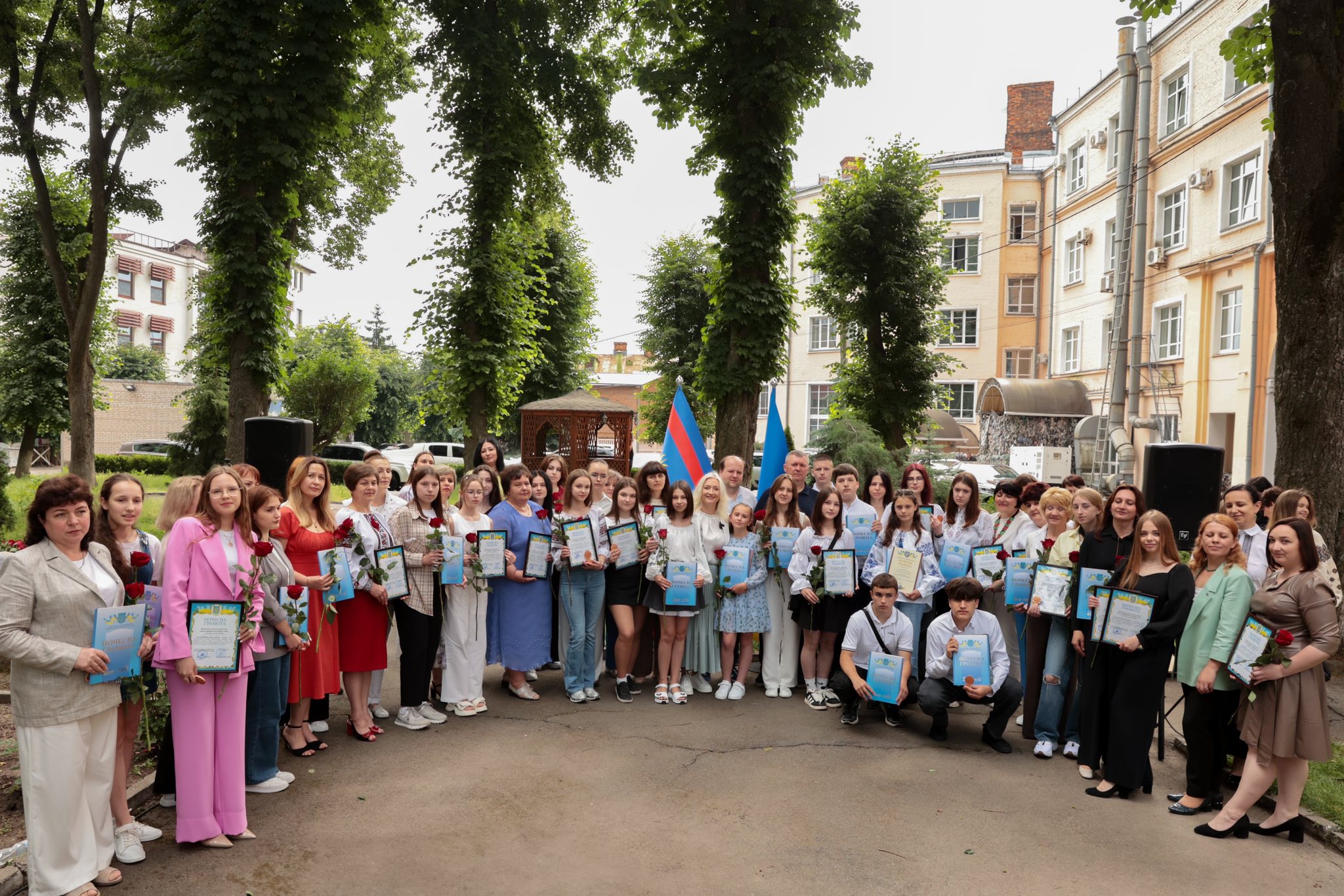 На Вінниччині нагородили переможців міжнародних та всеукраїнських мовно-літературних конкурсів «Таланти Поділля – 2025»