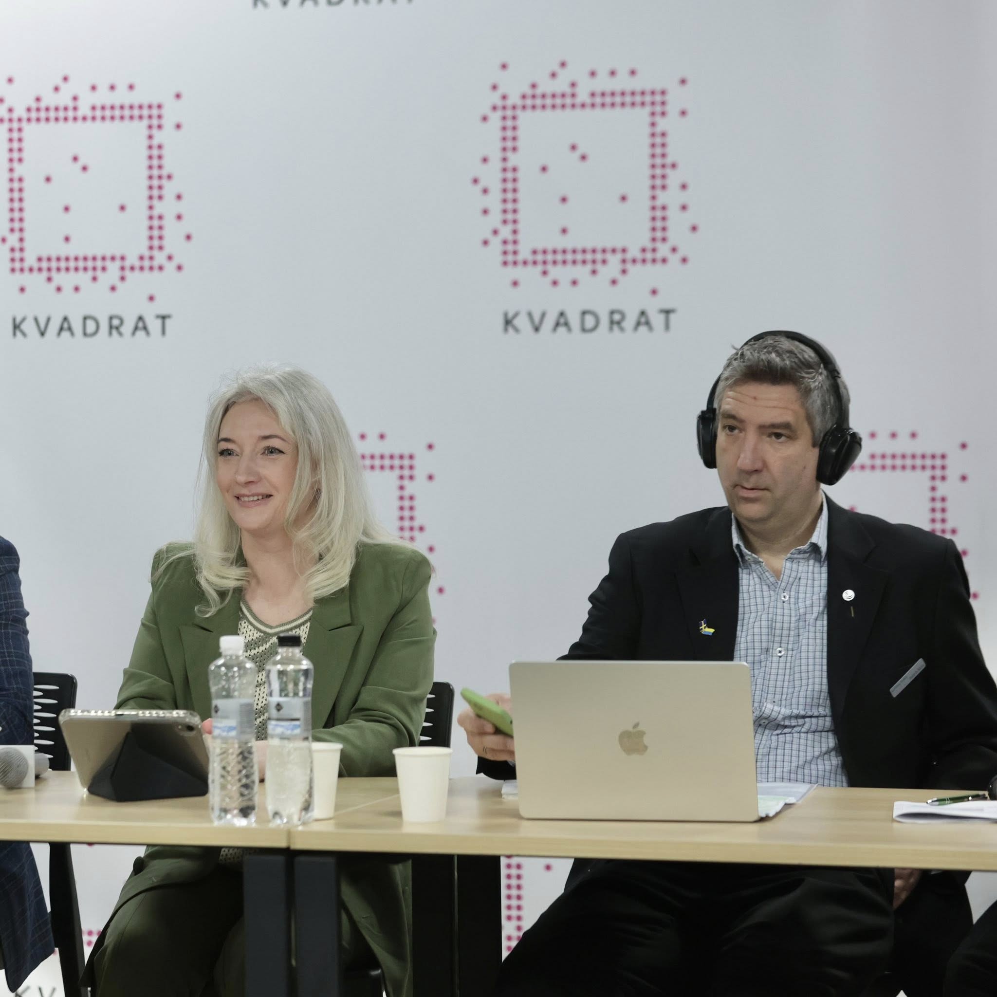 начальниця ОВА Наталя Заболотна та учасник заходу