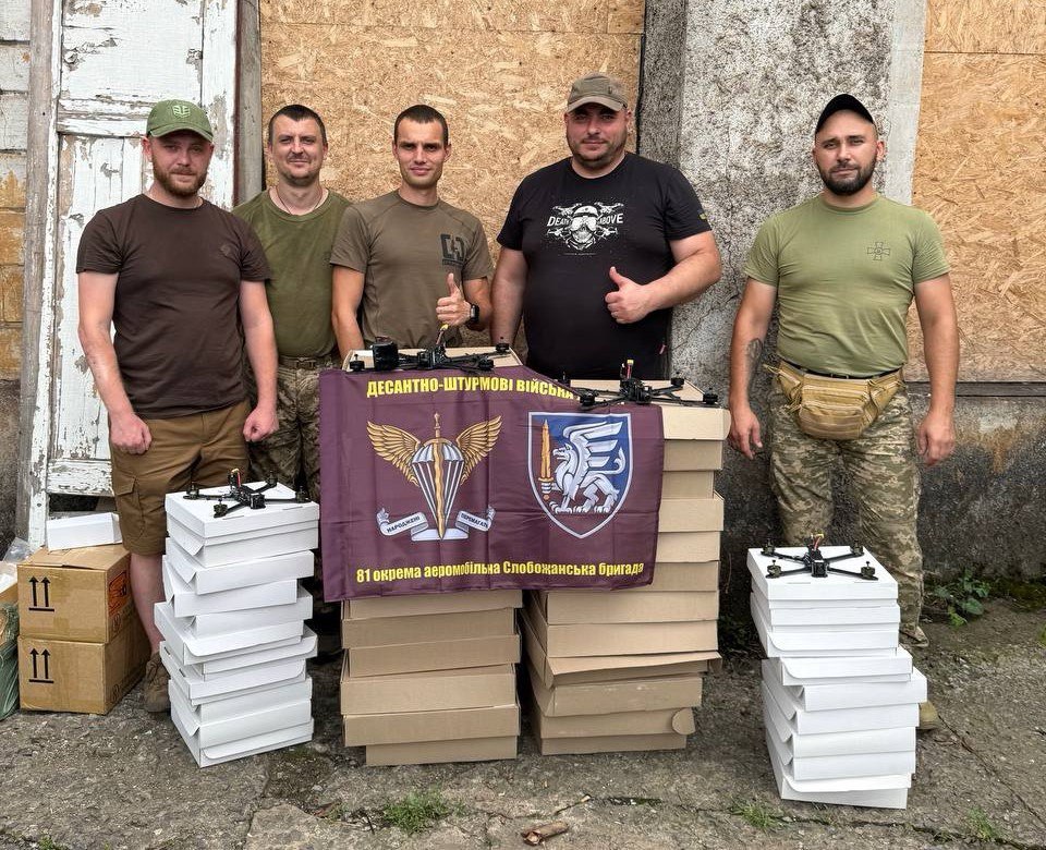 директор Департаменту з питань цивільного захисту ОВА Богдан Зубчик та військові