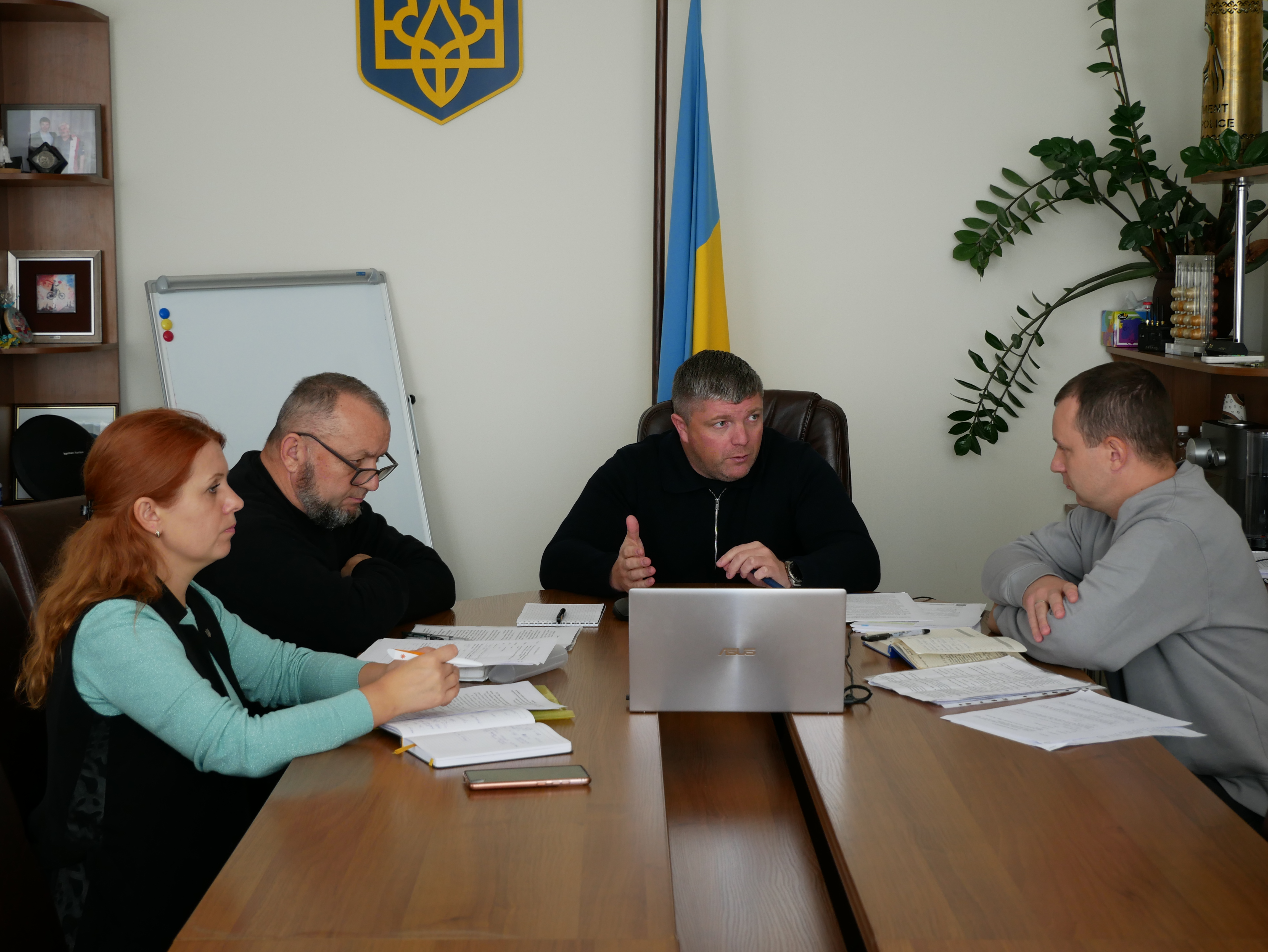заступник начальника ОВА Олександр Піщик та учасники наради