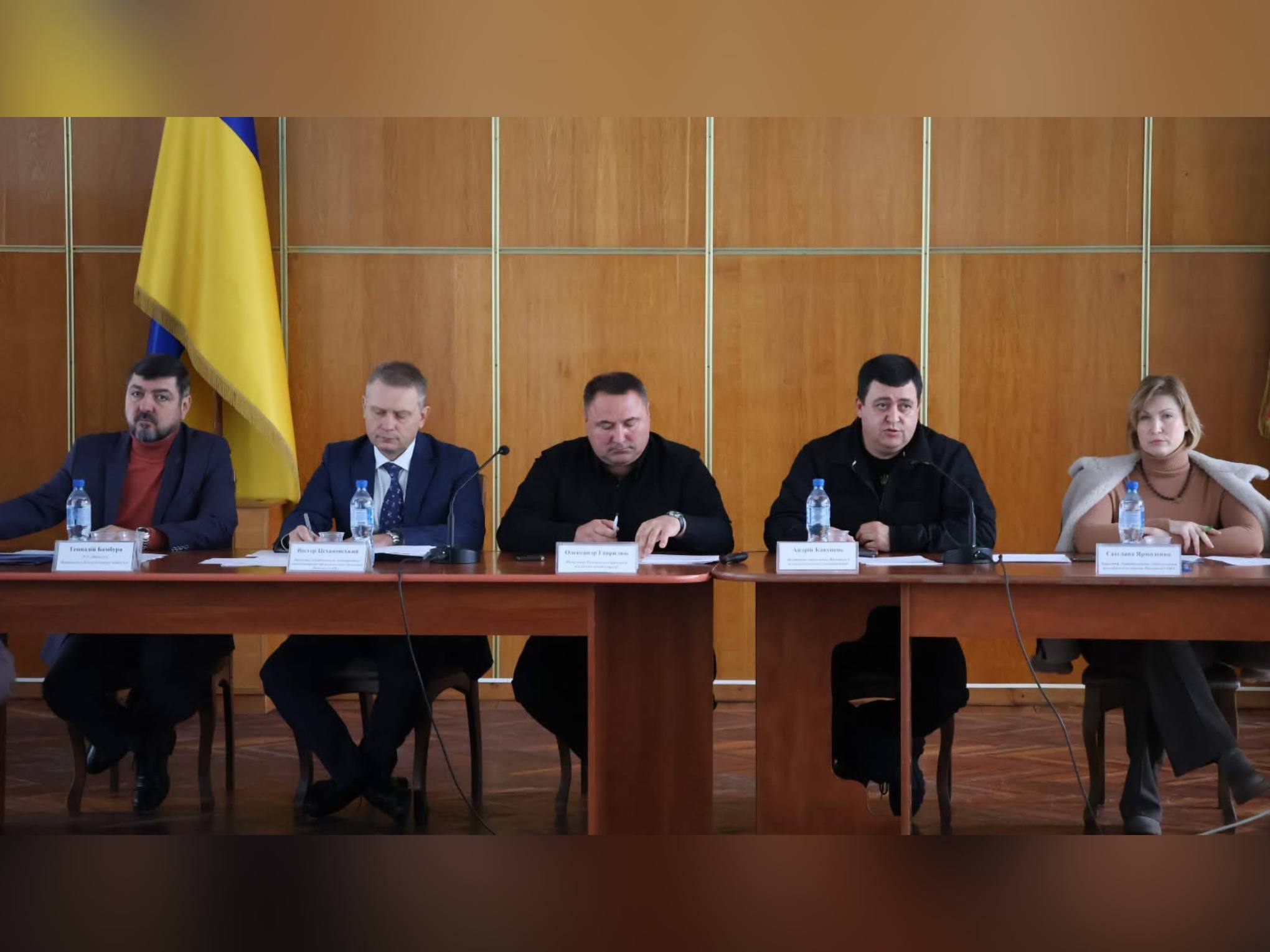 заступник начальника обласної військової адміністрації (CDTO) Андрій Кавунець та учасники заходу