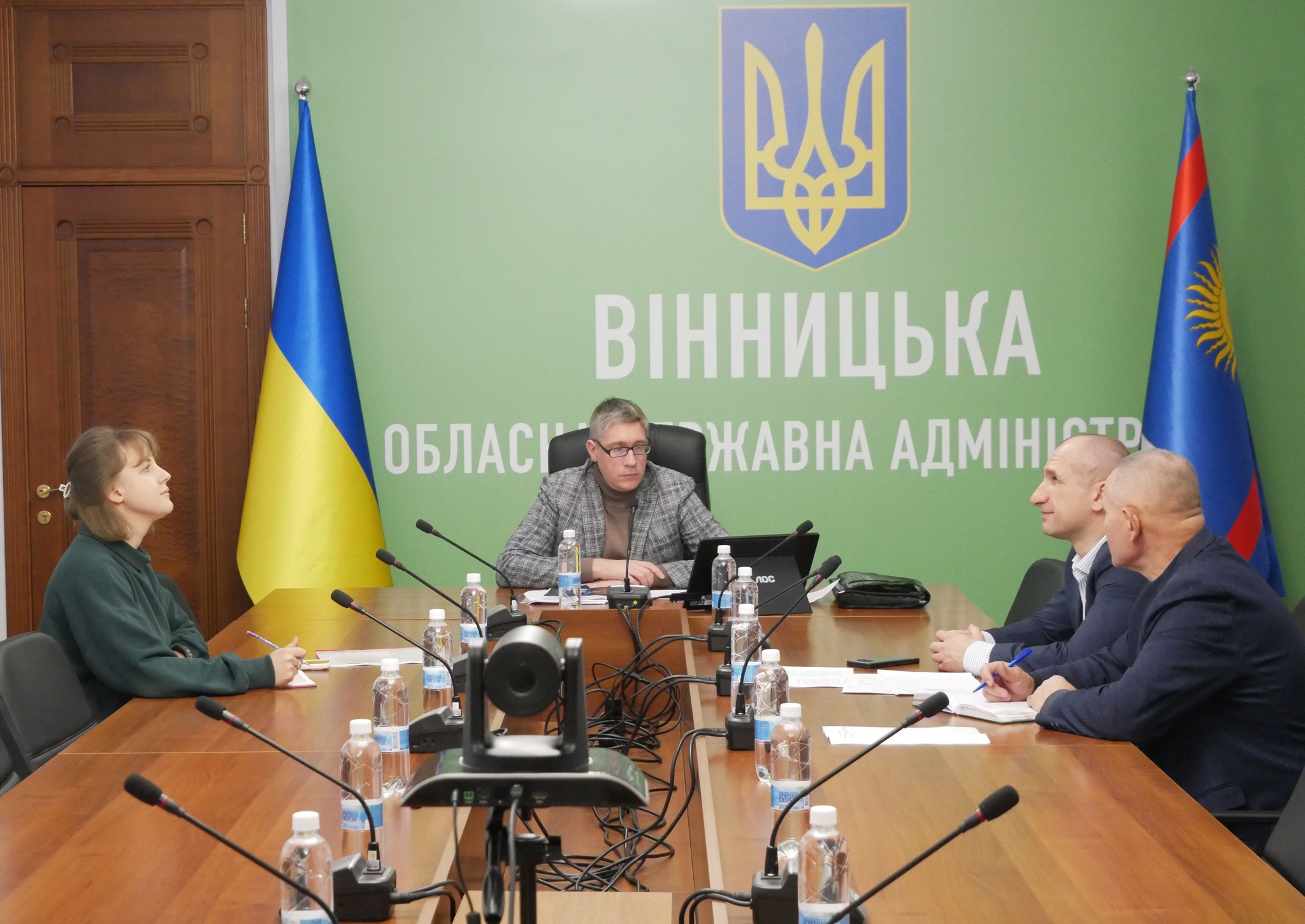 учасники наради