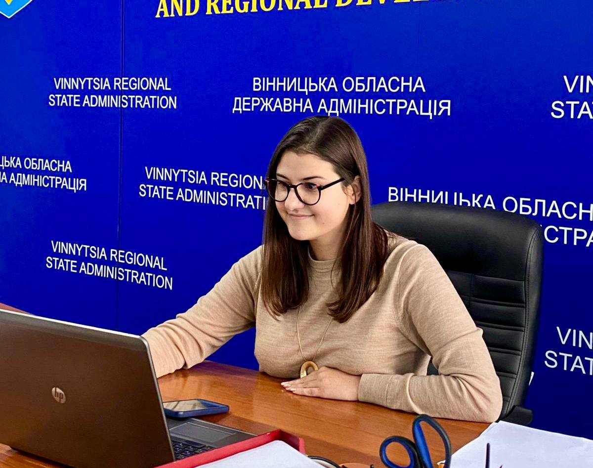 начальник управління економічної політики Департаменту міжнародного співробітництва та регіонального розвитку ОВА Юлія Крамаренко