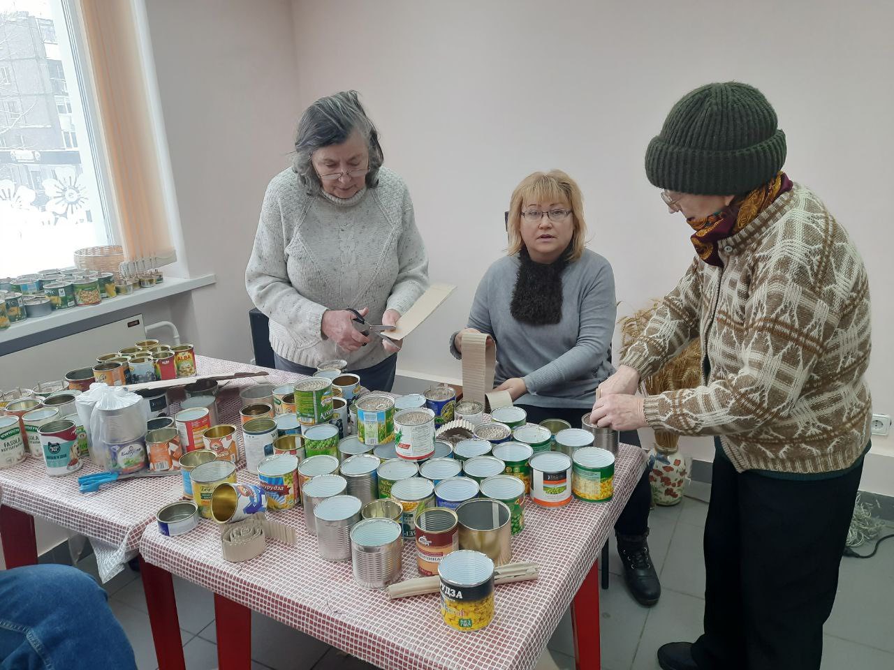 Пакування окопних свічок