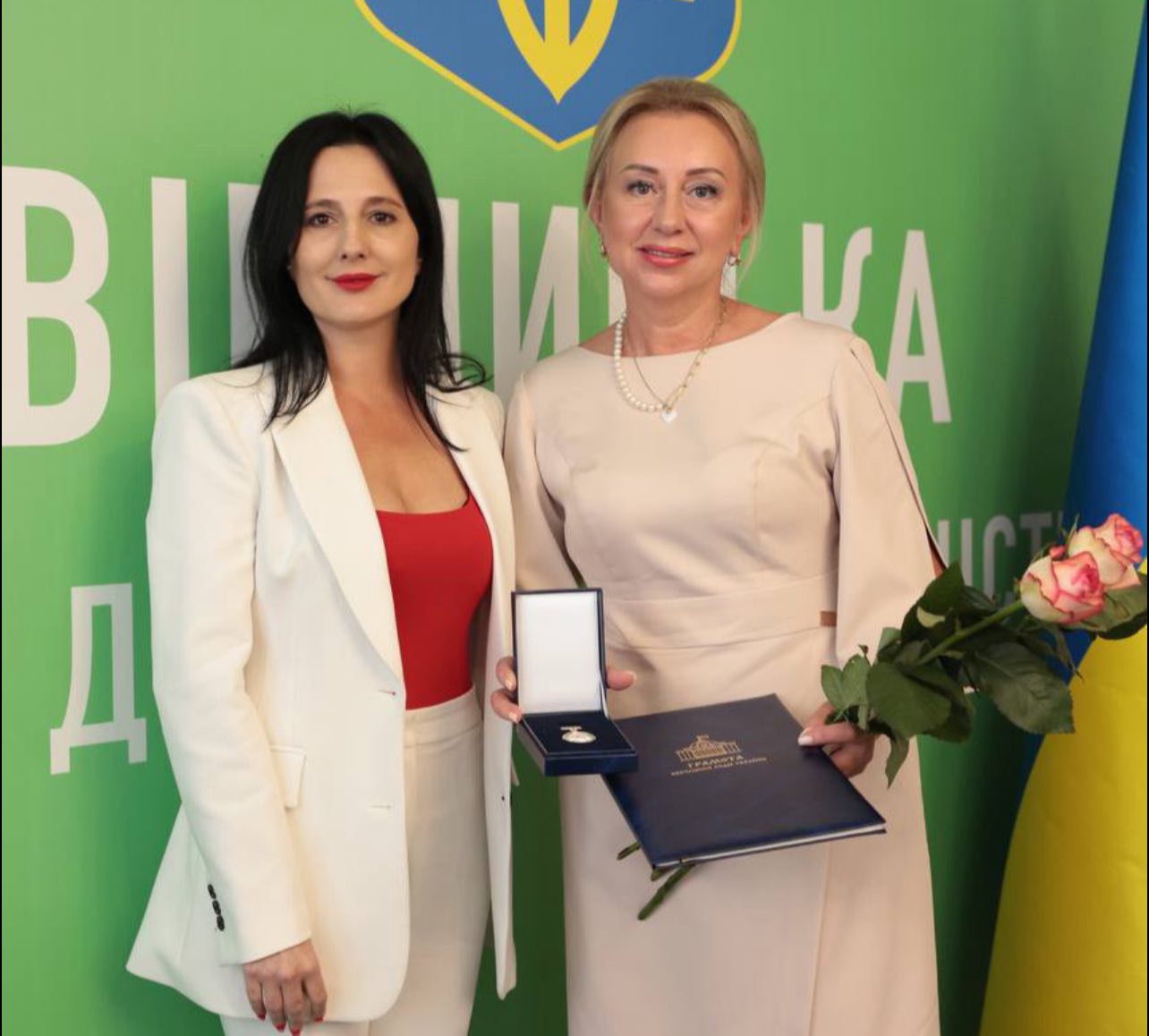 Народні депутати України відзначили медиків Вінниччини з нагоди професійного свята