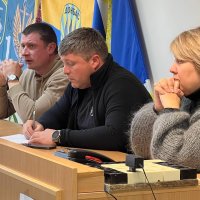 Заступник Начальника ОВА Олександр Піщик та учасники засідання