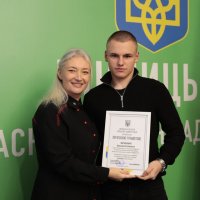 Перша заступниця начальника ОВА Наталя Заболотна та учасник заходу