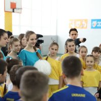 Народна депутатка України Ірина Борзова, Перший заступник Начальника ОВА Наталя Заболотна та команда Жмеринського ліцею №6