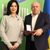 Вручення Почесних грамот Верховної Ради України за видатний внесок у медичну справу Народною депутаткою України Іриною Борзовою.