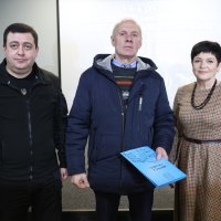 заступник Начальника ОВА Андрій Кавунець, начальник Управління соціально-гуманітарної політики Вінницької обласної Ради Надія Марусяк та учасник заходу