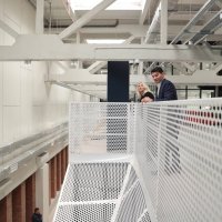Перша заступниця начальника ОВА Наталя Заболотна та учасник зустрічі