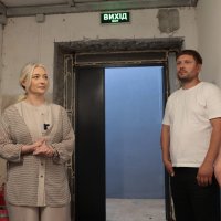 Перша заступниця начальника ОВА Наталя Заболотна та учасник зустрічі
