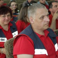 У День екстреної медичної допомоги Народна депутатка України Ірина Борзова вручає Грамоти Верховної Ради України.