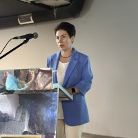 На фото виступає представник Вінницької торгово-промислової палати Наталія Фролова