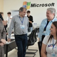 Перша заступниця начальника ОВА Наталя Заболотна та учасники заходу