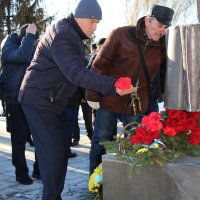 учасники покладання