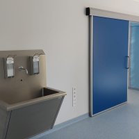 Сергій Борзов оглядає клінічний центр термічної травми і пластичної хірургії Вінницької обласної клінічної лікарні ім. М.І. Пирогова після першої черги реконструкції.