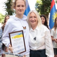 Перша заступниця начальника ОВА Наталя Заболотна та учасниця зустрічі