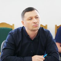 учасник зустрічі