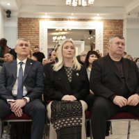 Перша заступниця начальника ОВА Наталя Заболотна та учасники заходу