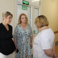 Директорка департаменту охорони здоров’я та реабілітації Вінницької ОВА Ольга Задорожна оглянула Центр муковісцидозу.