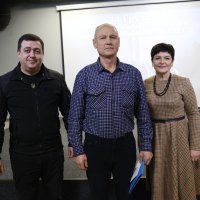 заступник Начальника ОВА Андрій Кавунець, начальник Управління соціально-гуманітарної політики Вінницької обласної Ради Надія Марусяк та учасник заходу