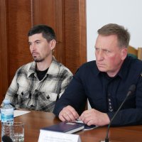 учасники засідання