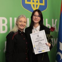 Перша заступниця начальника ОВА Наталя Заболотна та учасниця заходу