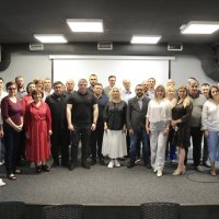 Перша заступниця начальника ОВА Наталя Заболотна, заступники начальника ОВА Олександр Піщик і Андрій Кавунець та учасники заходу