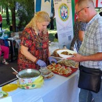  Фото учасників фестивалю та відвідувачів