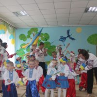 До Міжнародного дня захисту дітей вихованці обласного спеціалізованого будинку дітей з ураженням центральної нервової системи та порушенням психіки влаштували концерт та запросили гостей.
