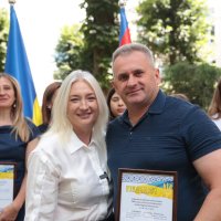 Перша заступниця начальника ОВА Наталя Заболотна та учасник зустрічі