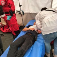 Відпрацьовували спільні дії з ліквідації наслідків умовного ракетного удару в будівлю школи.