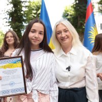 Перша заступниця начальника ОВА Наталя Заболотна та учасниця зустрічі