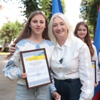 Перша заступниця начальника ОВА Наталя Заболотна та учасниця зустрічі