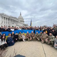  Спільне фото на вулиці