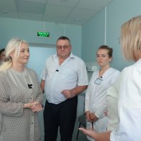 Перша заступниця начальника ОВА Наталя Заболотна та учасники заходу