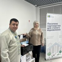 Заступник Начальника ОВА Андрій Кавунець та учасниця заходу