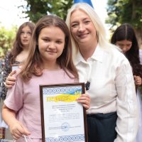 Перша заступниця начальника ОВА Наталя Заболотна та учасниця зустрічі