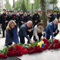 учасники покладання