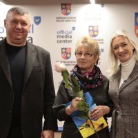 Перша заступниця начальника ОВА Наталя Заболотна, голова обласної Ради Вячеслав Соколовий та учасниця заходу